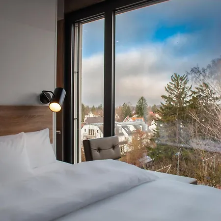 Gambino Cincinnati Hotell 3*