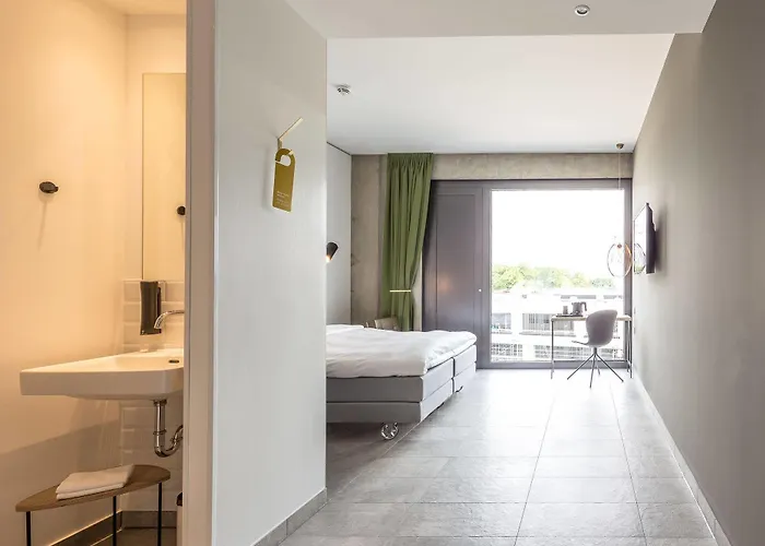 Gambino Cincinnati Hotel