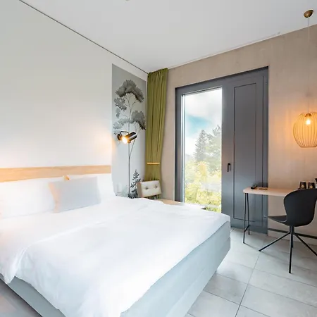 ホテル ガンビーノ シンシナティ ミュンヘン