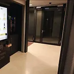 Gambino Cincinnati מלון 3*